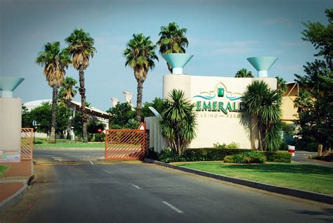 Emerald Resort and Casino Specials